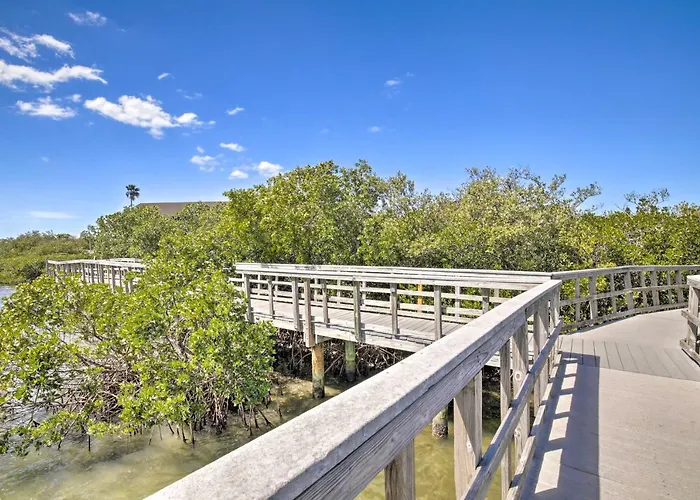 Indian Rocks Oasis - 2 Blocks To Beach! * Clearwater Beach