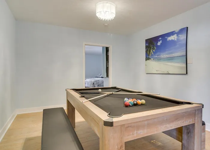 Indian Rocks Oasis - 2 Blocks To Beach! Holiday home Clearwater Beach